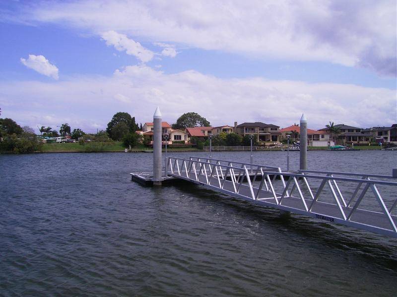 147 Sir Bruce Small Boulevard, Benowa QLD 4217