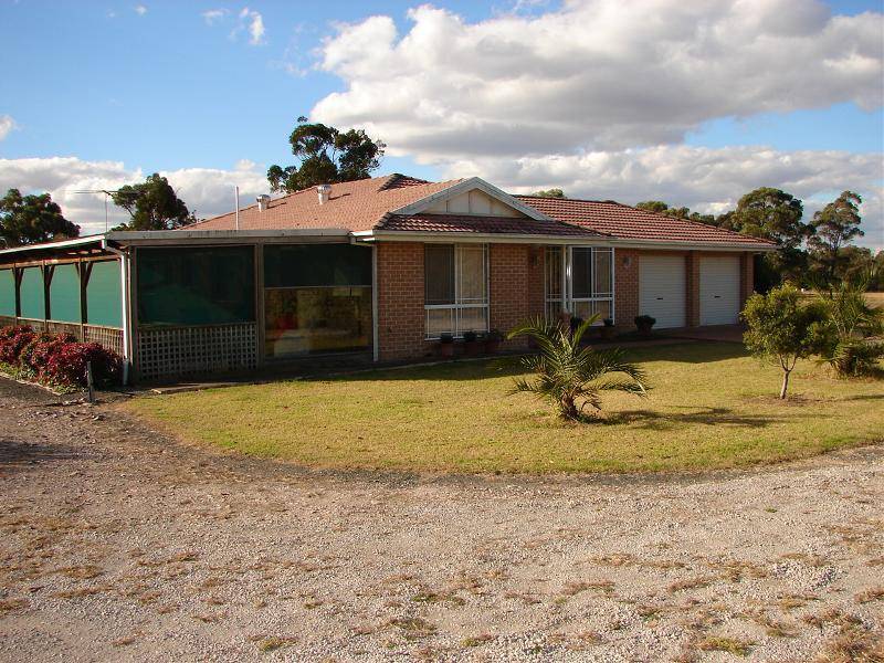 Lakesland NSW 2572