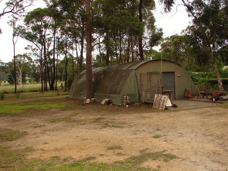 71  Colo Rd, Colo Vale NSW 2575