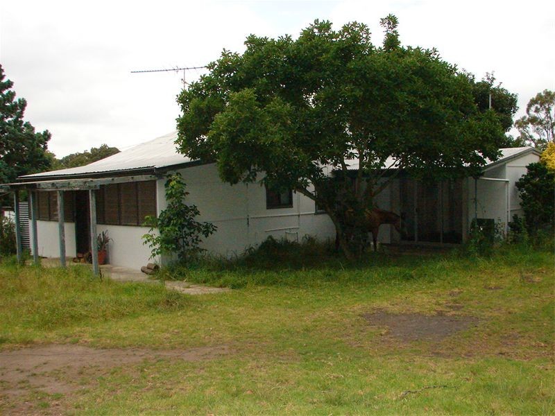 70   Byron Rd, Tahmoor NSW 2573