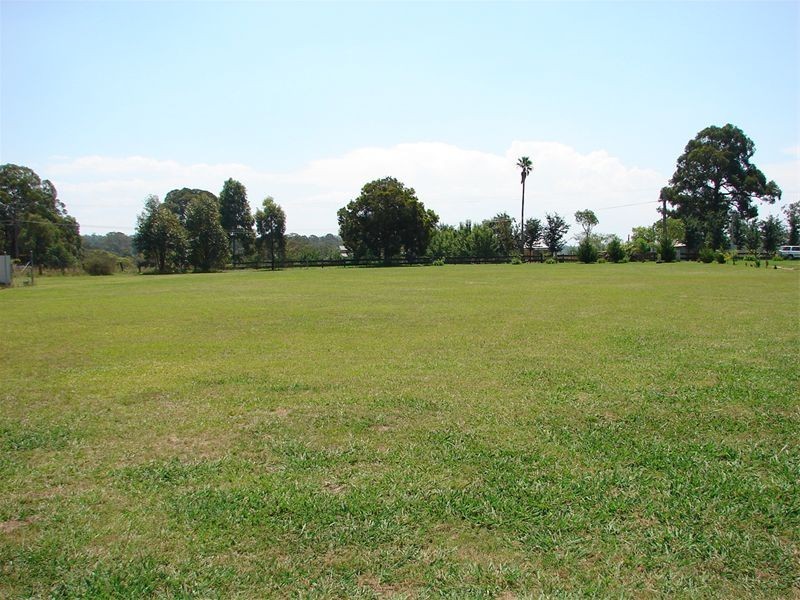 Pheasants Nest NSW 2574