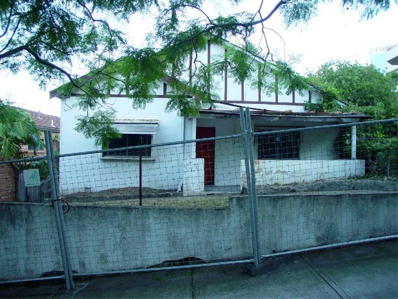 1  Eaton Street, Neutral Bay NSW 2089