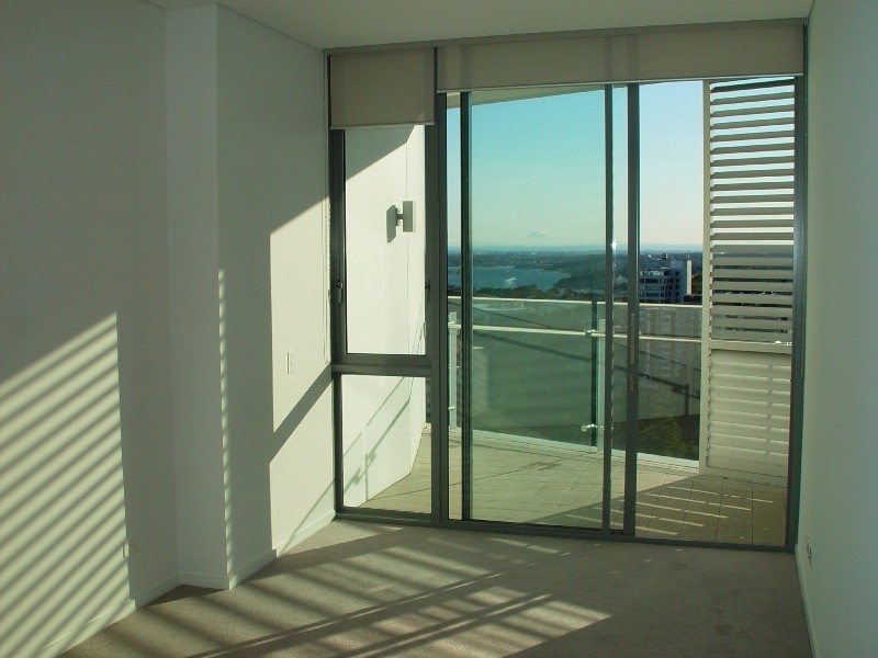 Level 17 1704/55  Lavender Street, Milsons Point NSW 2061