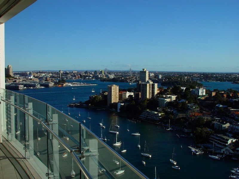 Level 17 1704/55  Lavender Street, Milsons Point NSW 2061