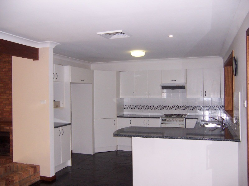 82 Beaumaris Drive, Menai NSW 2234