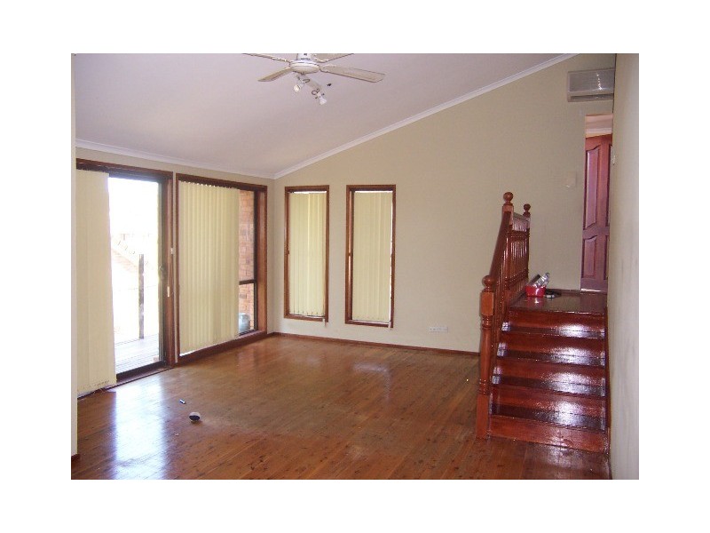 10 Goolagong Place, Menai NSW 2234