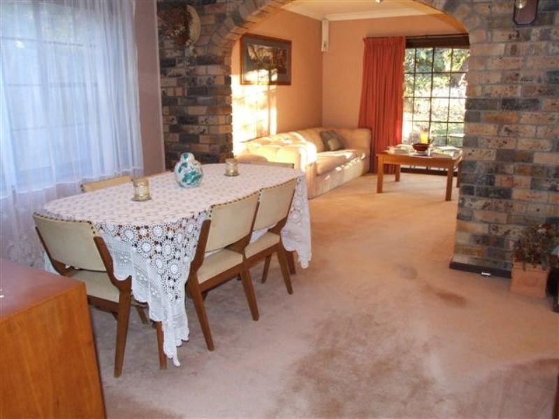 4  Meckiff Close, Menai NSW 2234