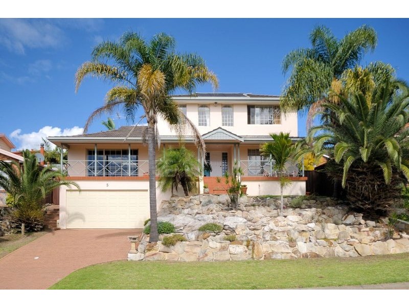 5  Von Nida Place, Menai NSW 2234