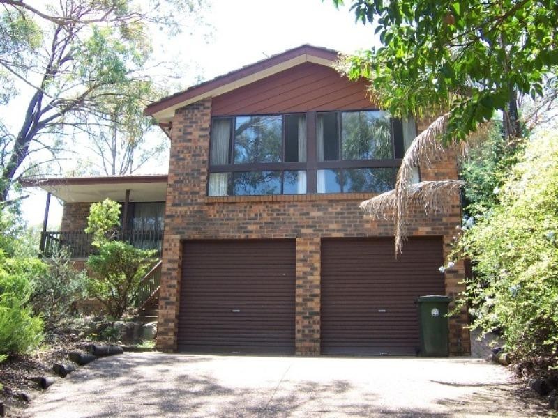 21  Moreton Road, Illawong NSW 2234