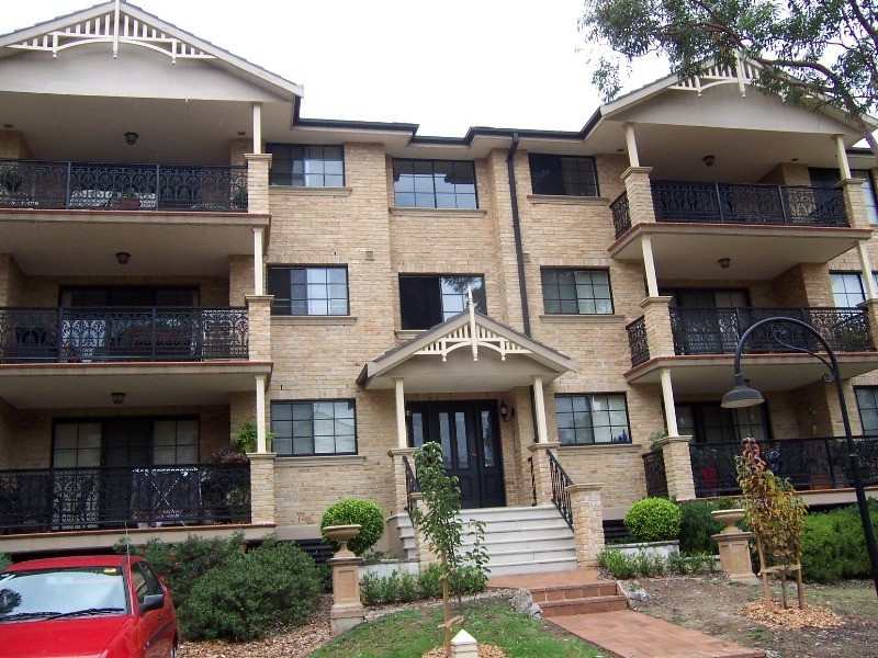 6  Schofield Place, Menai NSW 2234