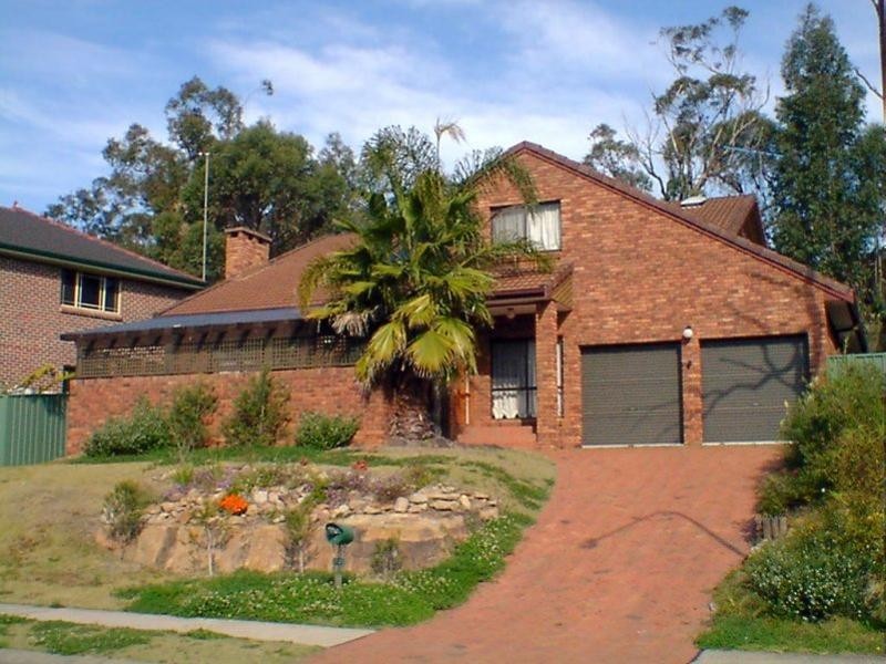 82 Beaumaris Drive, Menai NSW 2234