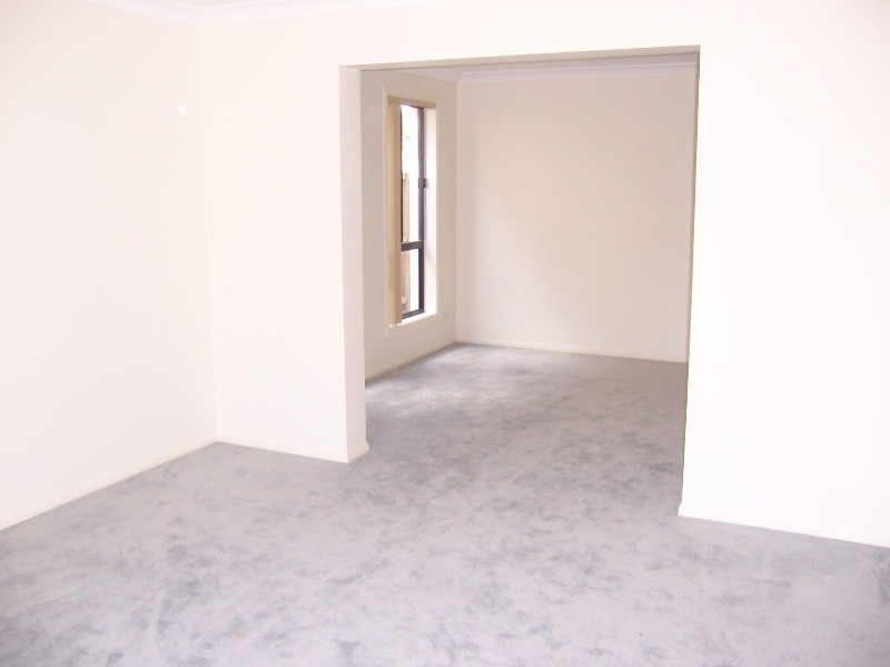 12 Link Circuit, Menai NSW 2234