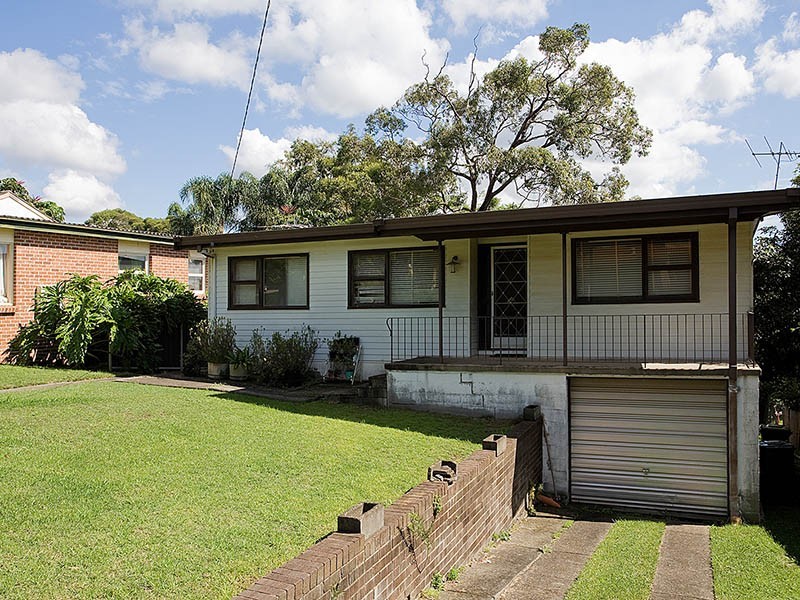 57 Mokera Avenue, Kirrawee NSW 2232