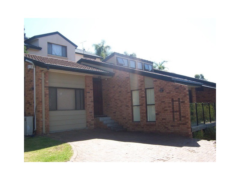 10 Goolagong Place, Menai NSW 2234