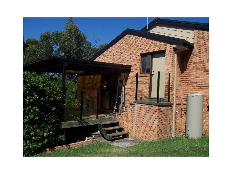 10 Goolagong Place, Menai NSW 2234