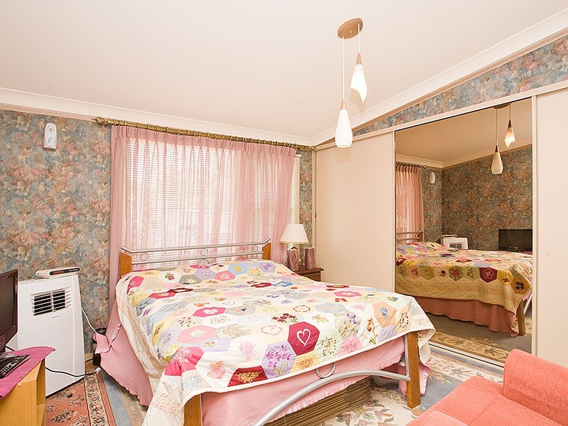 5  Lochiel Road, Engadine NSW 2233