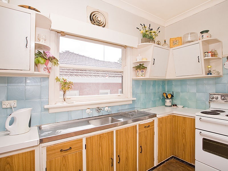 6 Fletcher Avenue, Miranda NSW 2228