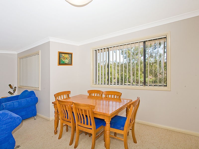 1/1-3  Bataan Close, Illawong NSW 2234