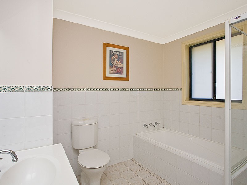 1/1-3  Bataan Close, Illawong NSW 2234