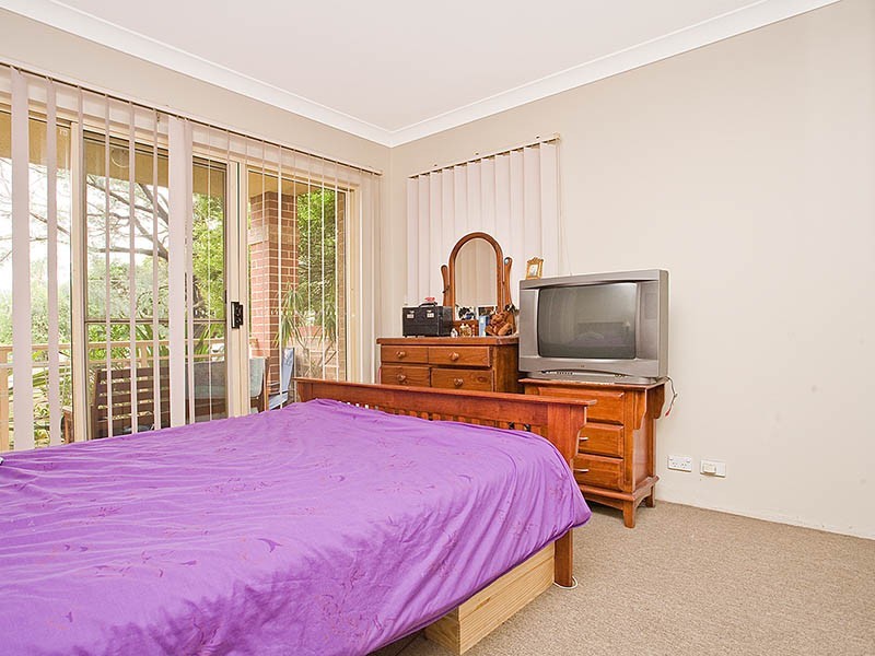 4/50-54 The Grand Parade, Sutherland NSW 2232
