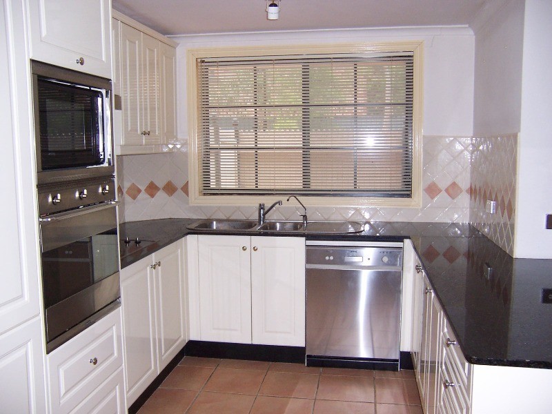 D6 Schofield Place, Menai NSW 2234