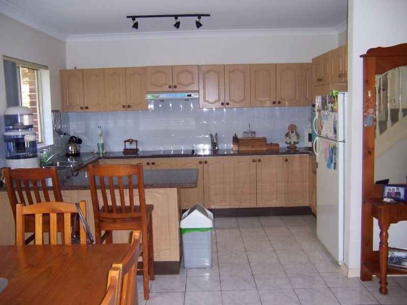 2a Charlotte Place, Illawong NSW 2234