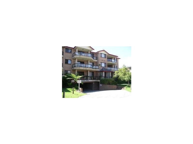 63 Flora Street, Kirrawee NSW 2232