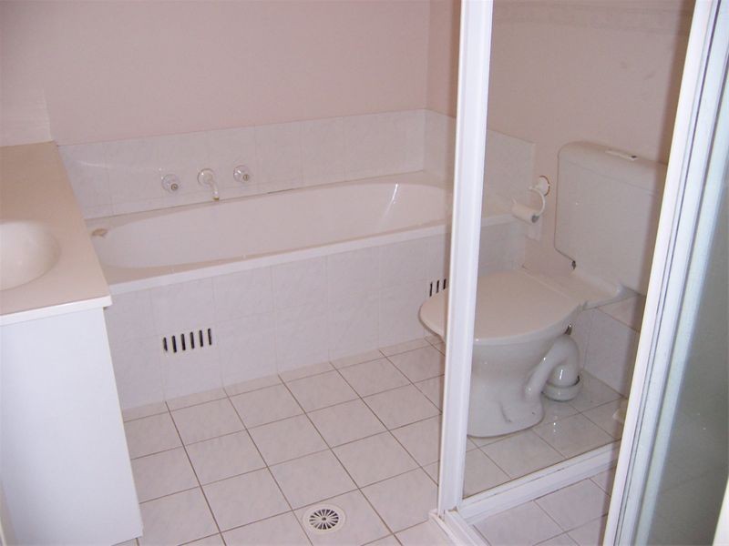 2 Schofield Place, Menai NSW 2234