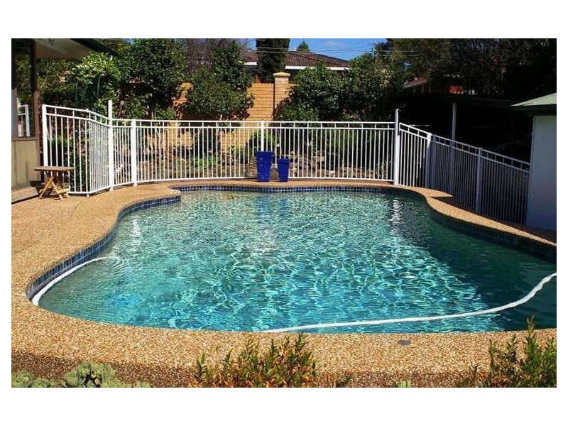 215 Box Road, Sylvania NSW 2224