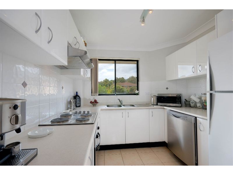 104-112 Glencoe Street, Sutherland NSW 2232