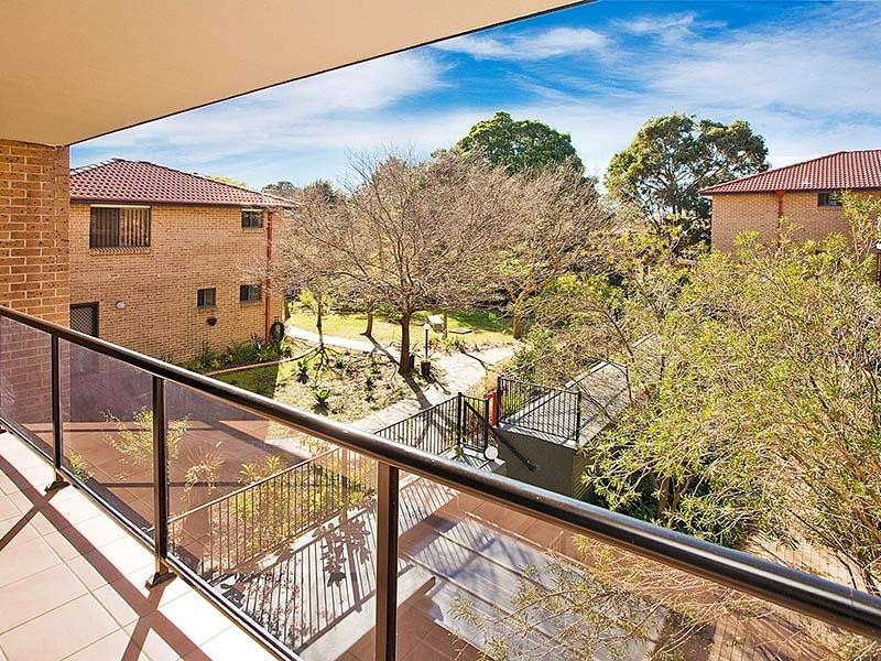 13/34  Merton Street, Sutherland NSW 2232