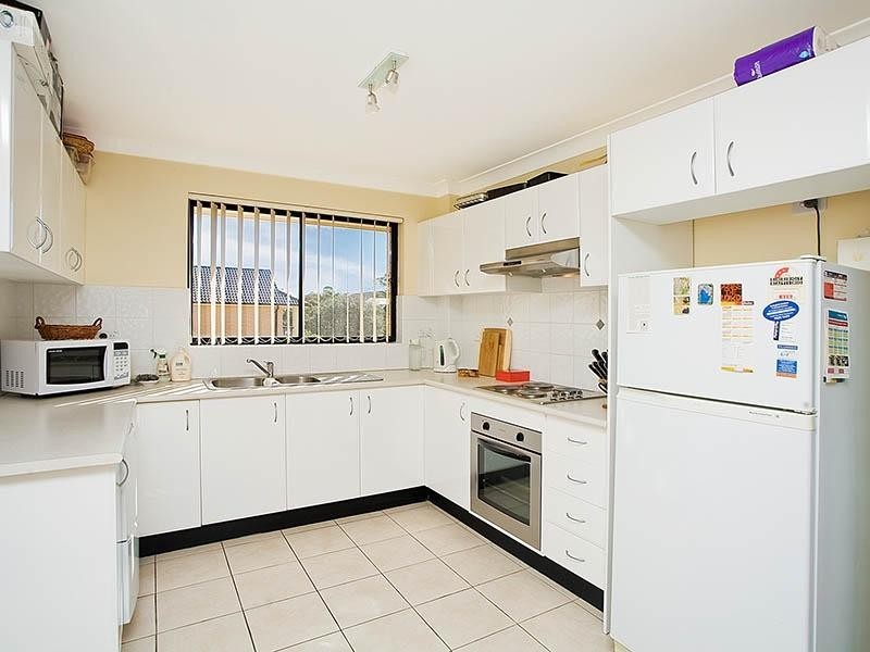 40/104 Glencoe Street, Sutherland NSW 2232