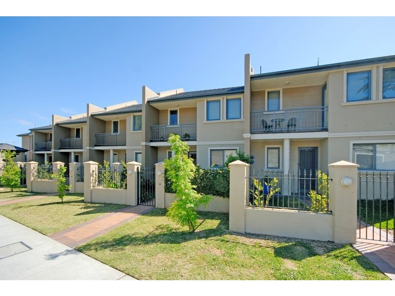 11-15 Acton Street, Sutherland NSW 2232