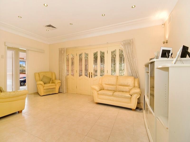 51 Violet Street, Miranda NSW 2228