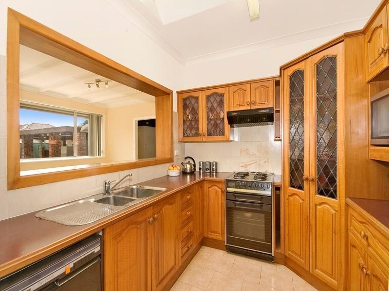 51 Violet Street, Miranda NSW 2228