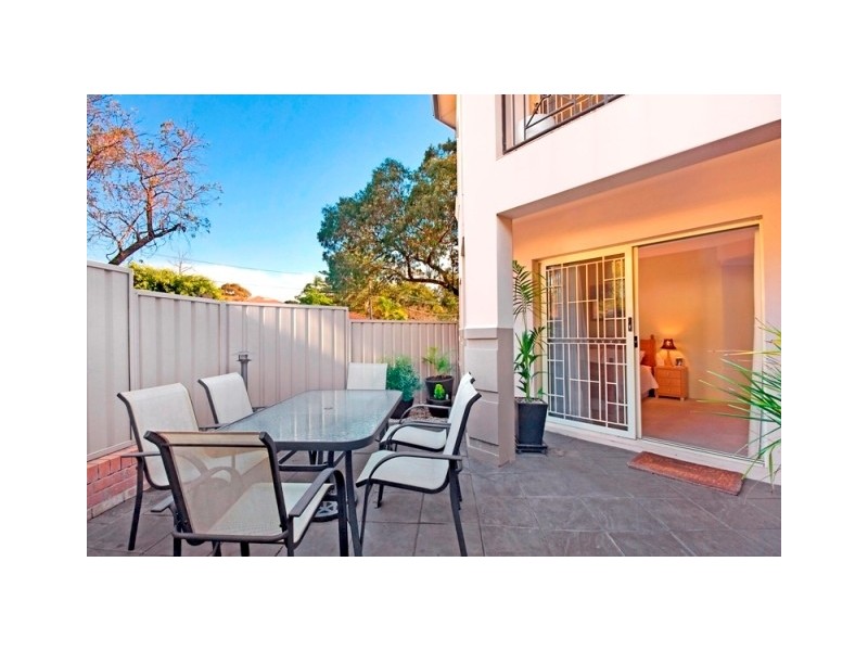 2/86 Linden Street, Sutherland NSW 2232