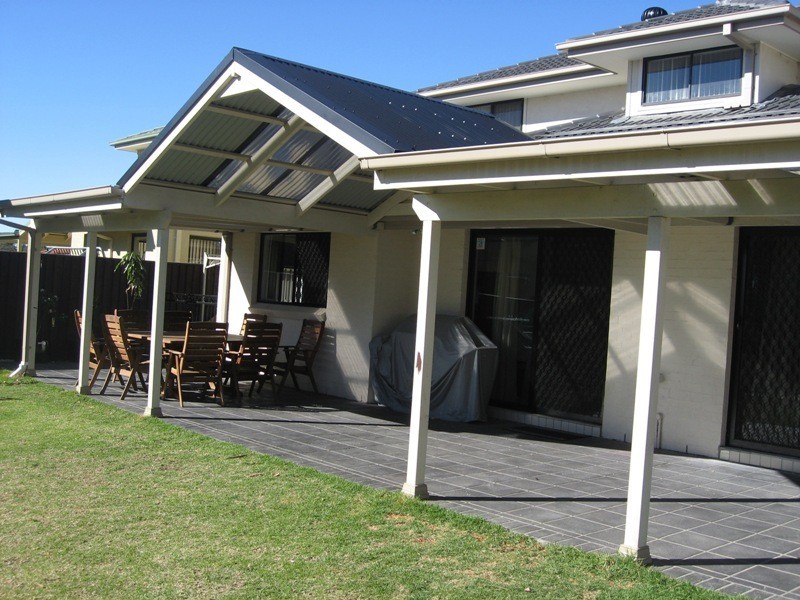 14 Link Circuit, Menai NSW 2234
