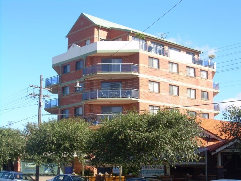 17-19 East Parade, Sutherland NSW 2232