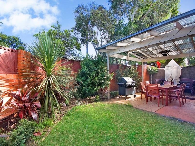 2/237 The Boulevarde, Miranda NSW 2228