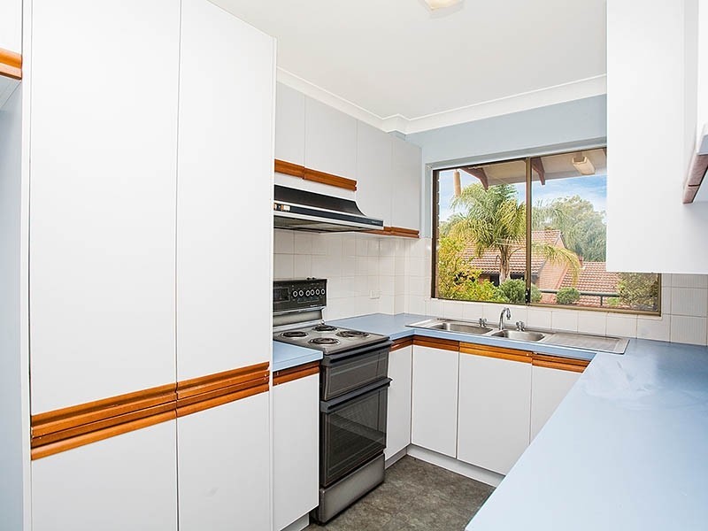 12/24 Toronto Parade, Sutherland NSW 2232