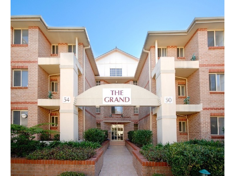 11/50-54 The Grand Parade, Sutherland NSW 2232
