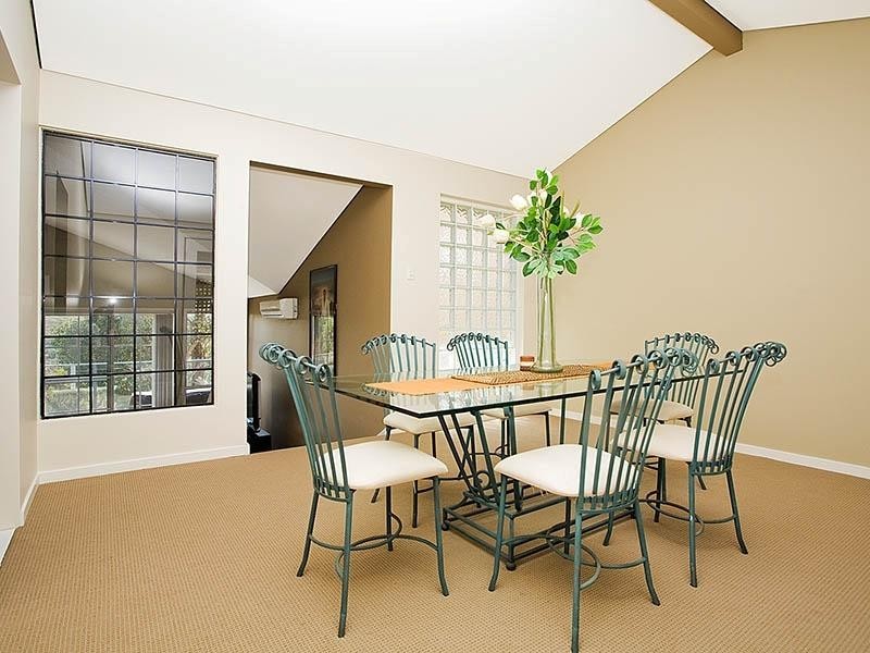 12 Kippax Place, Menai NSW 2234