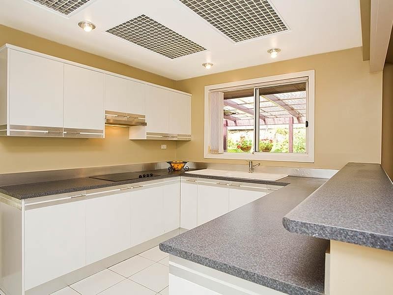 12 Kippax Place, Menai NSW 2234