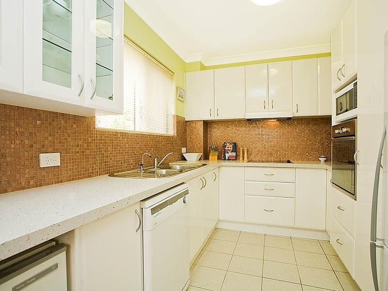 2/34-36 Auburn Street, Sutherland NSW 2232