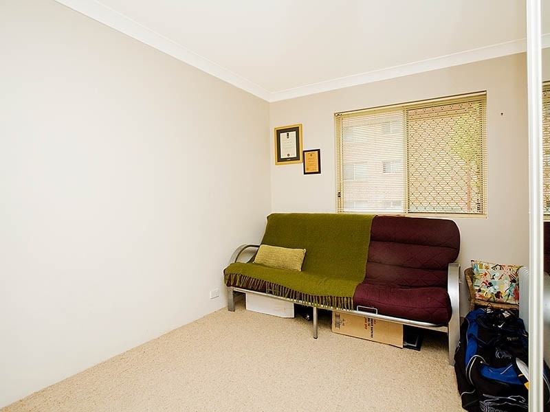 2/34-36 Auburn Street, Sutherland NSW 2232