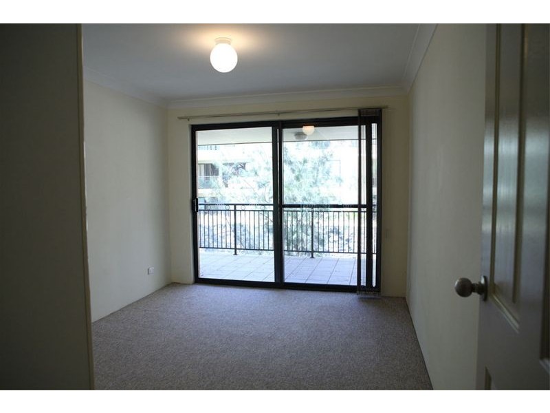 92 Allison Crescent, Menai NSW 2234