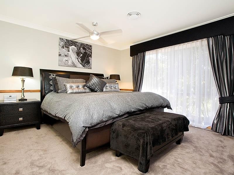 18 Hamelin Place, Illawong NSW 2234