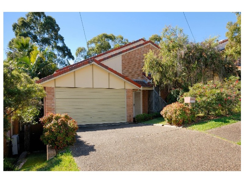 35  Mokera Avenue, Kirrawee NSW 2232