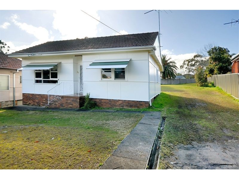 6 Samuels Avenue, Jannali NSW 2226