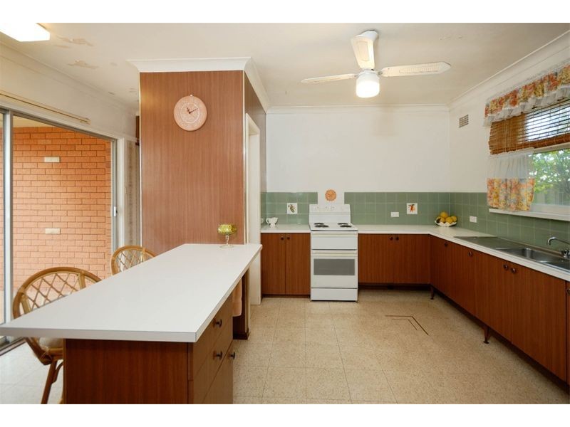 10   Graham Avenue, Miranda NSW 2228